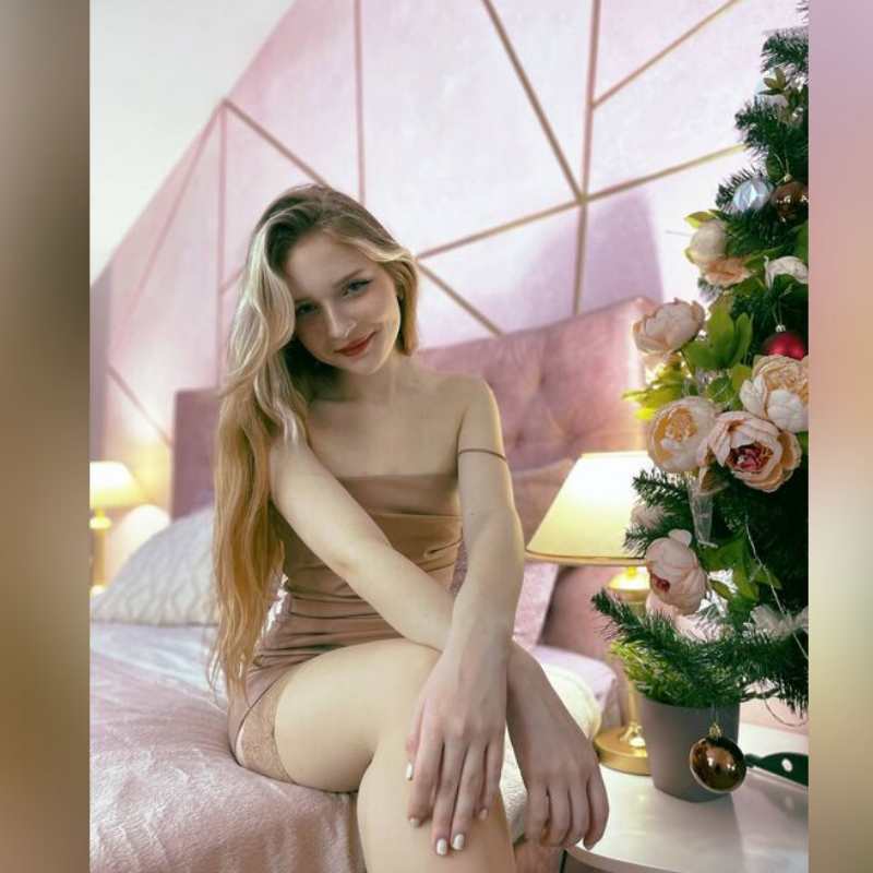 LisaTorress Live Show